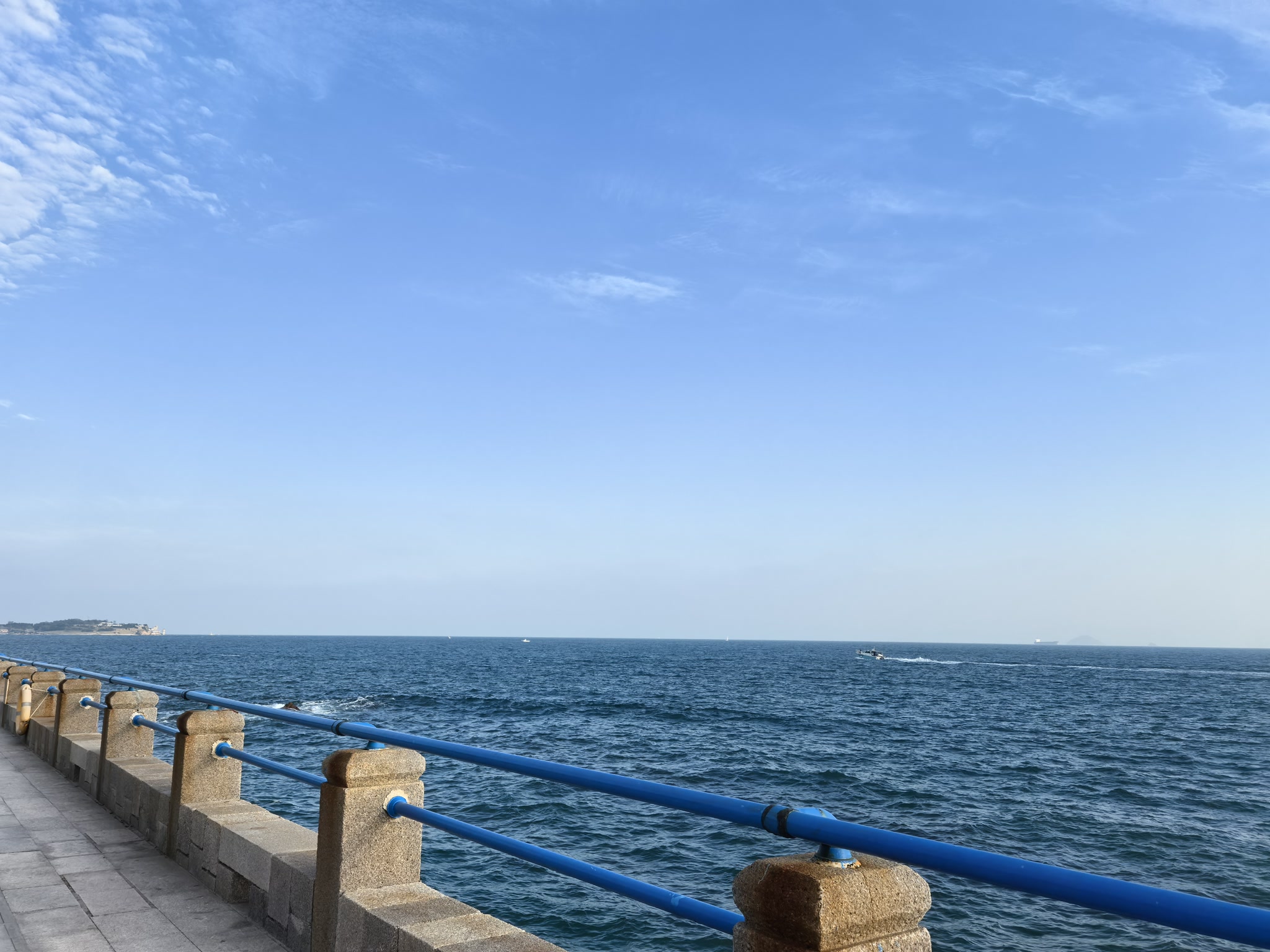 青岛明天风力增大 气温小幅下降